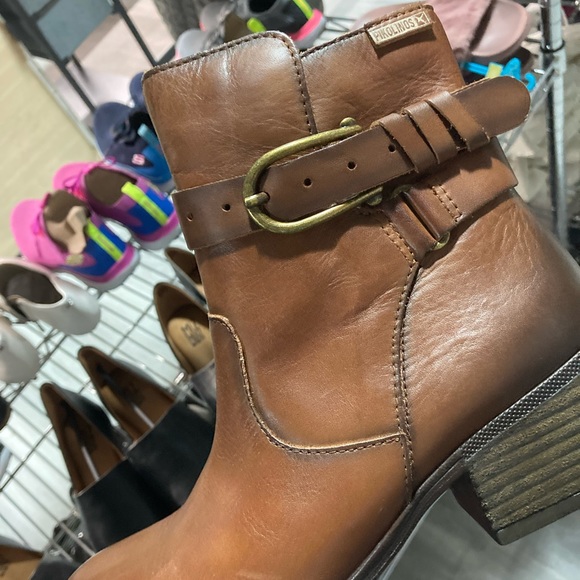 PIKOLINOS boots - Picture 2 of 2